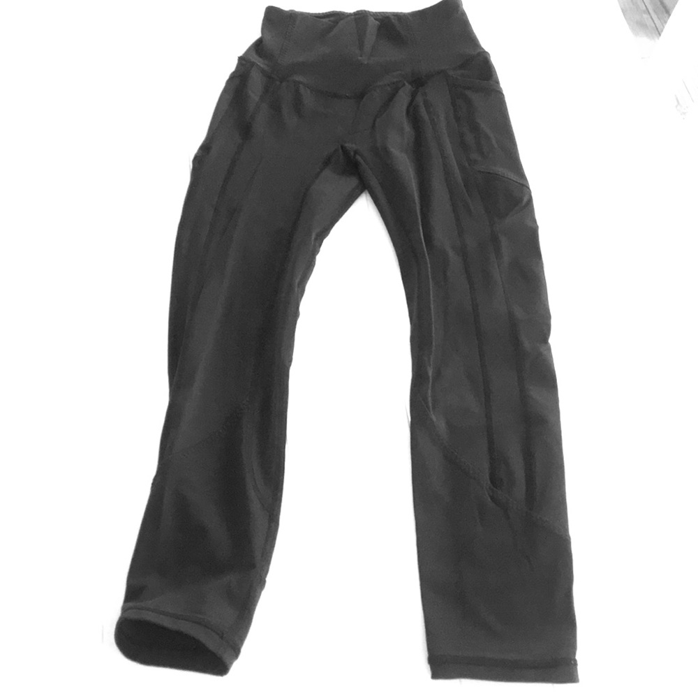 Lululemon All the Right Places Crop